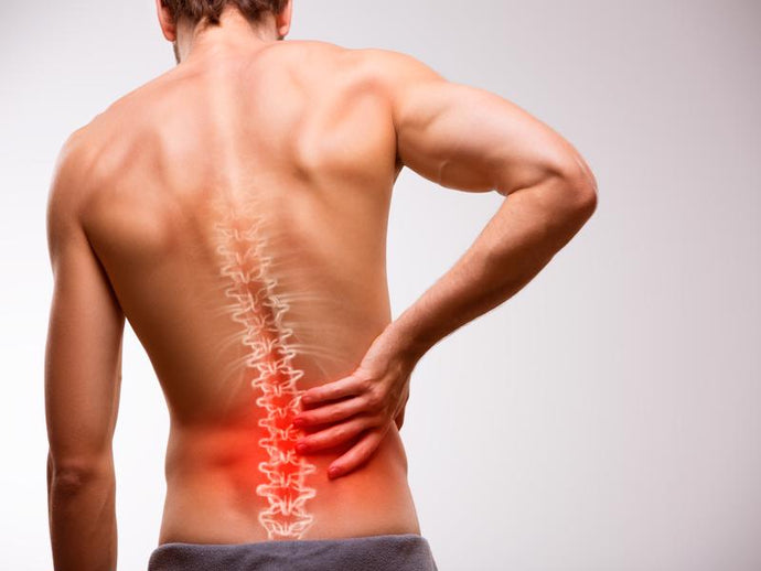 6 SIMPLE STRETCHES TO ALLEVIATE LOW OR MID BACK PAIN